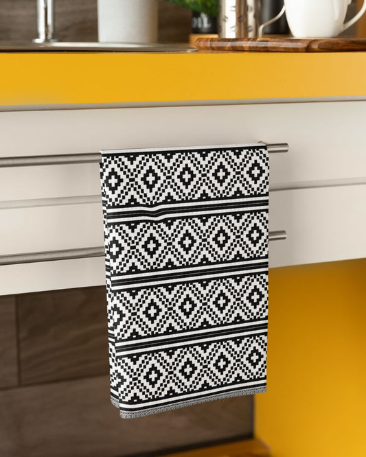 Black & White Diamond Chain