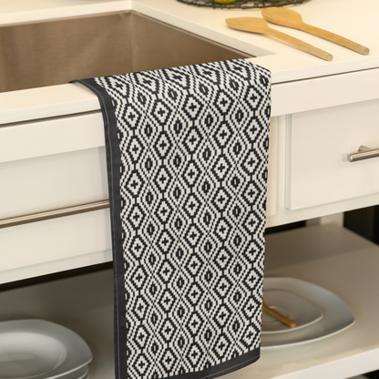 Black & White Pixelated Crossweave Pattern