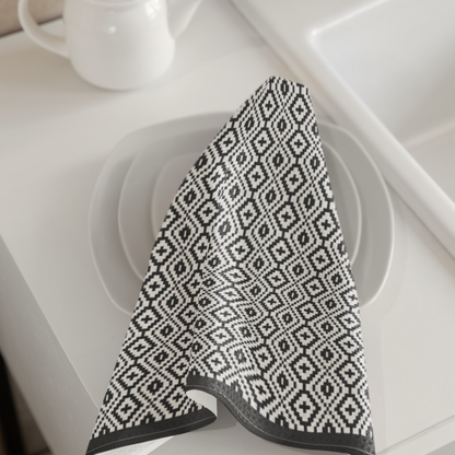 Black & White Pixelated Crossweave Pattern