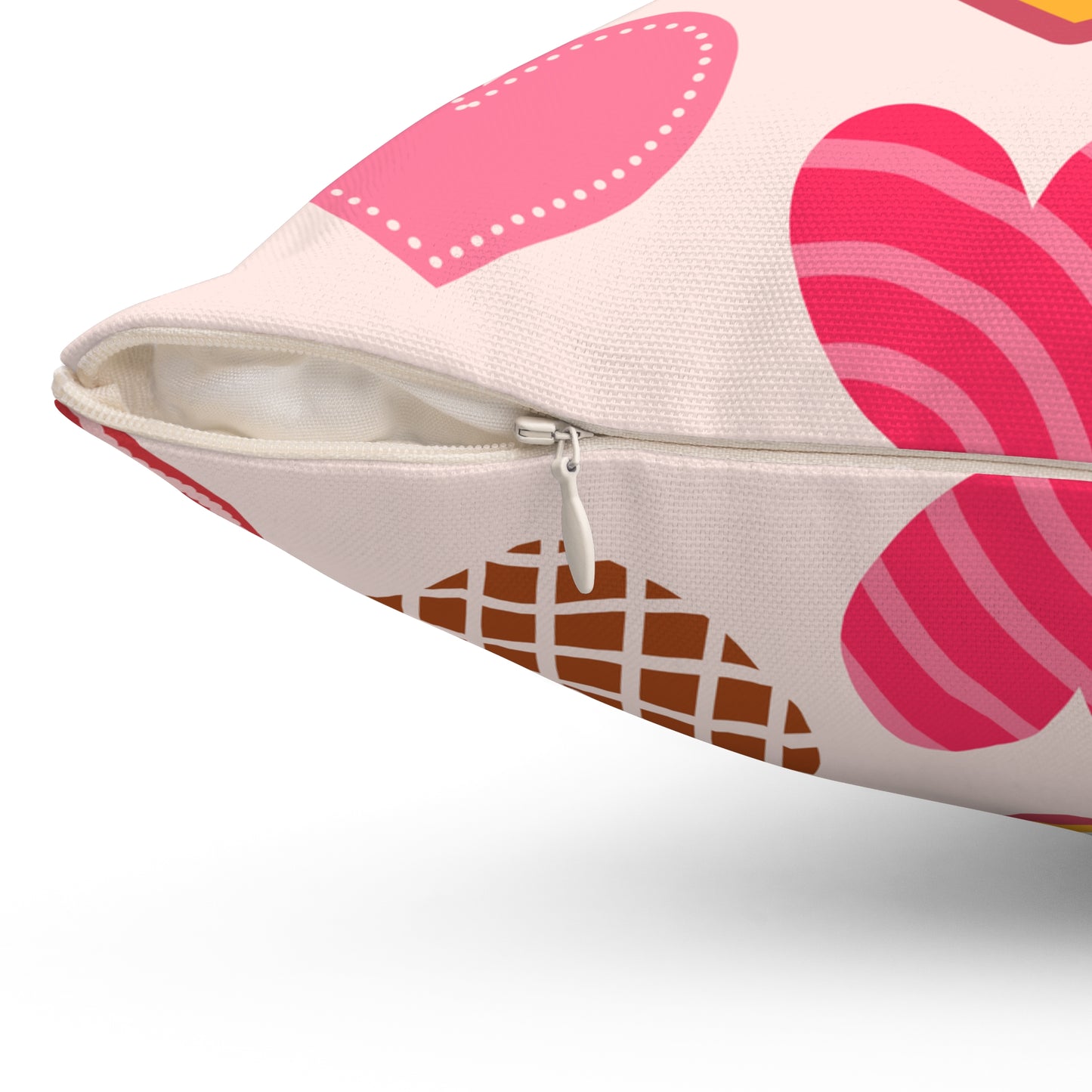 Kitsch Hearts Throw